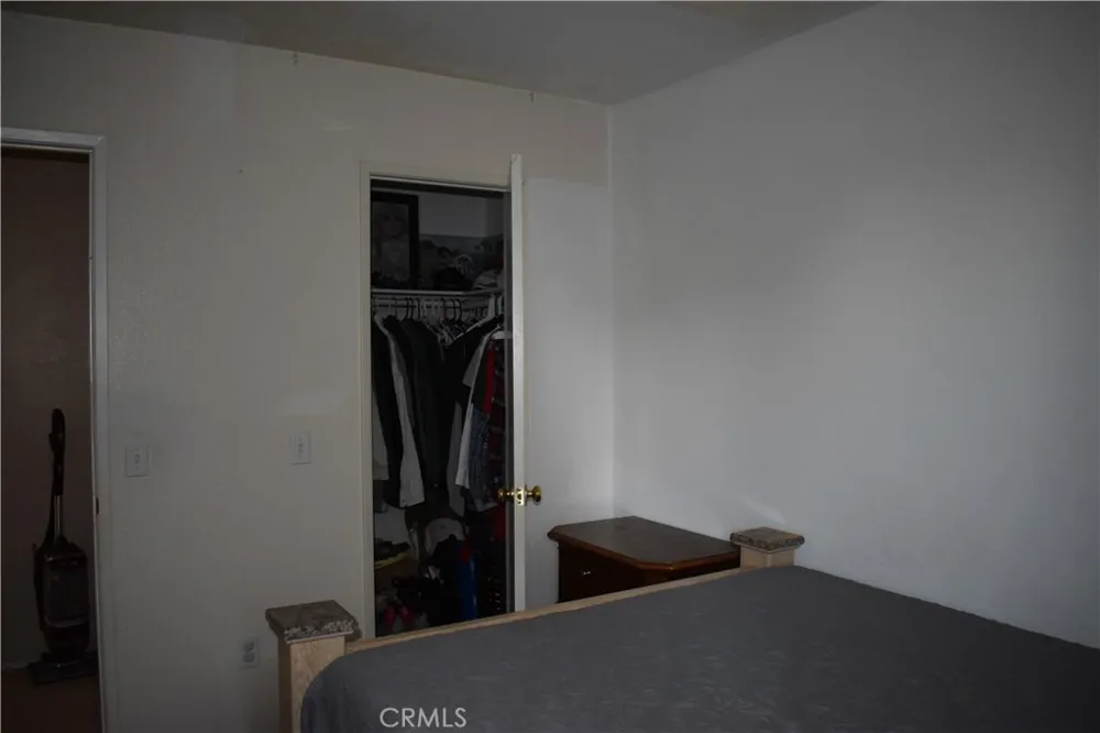 10552 Villa Adelanto, CA 92301
