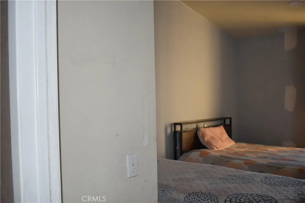 10552 Villa Adelanto, CA 92301
