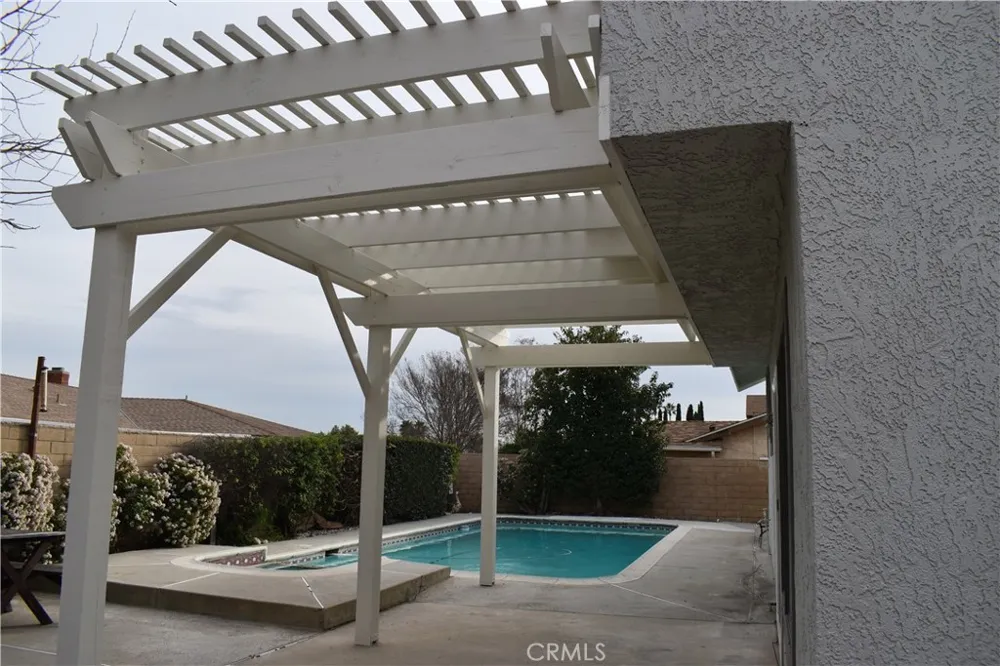 10552 Villa Adelanto, CA 92301