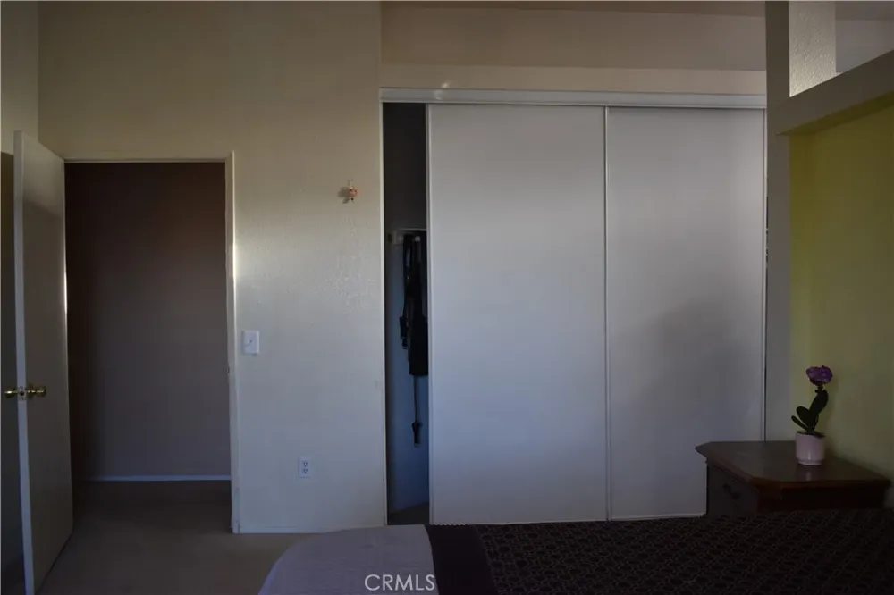 10552 Villa Adelanto, CA 92301