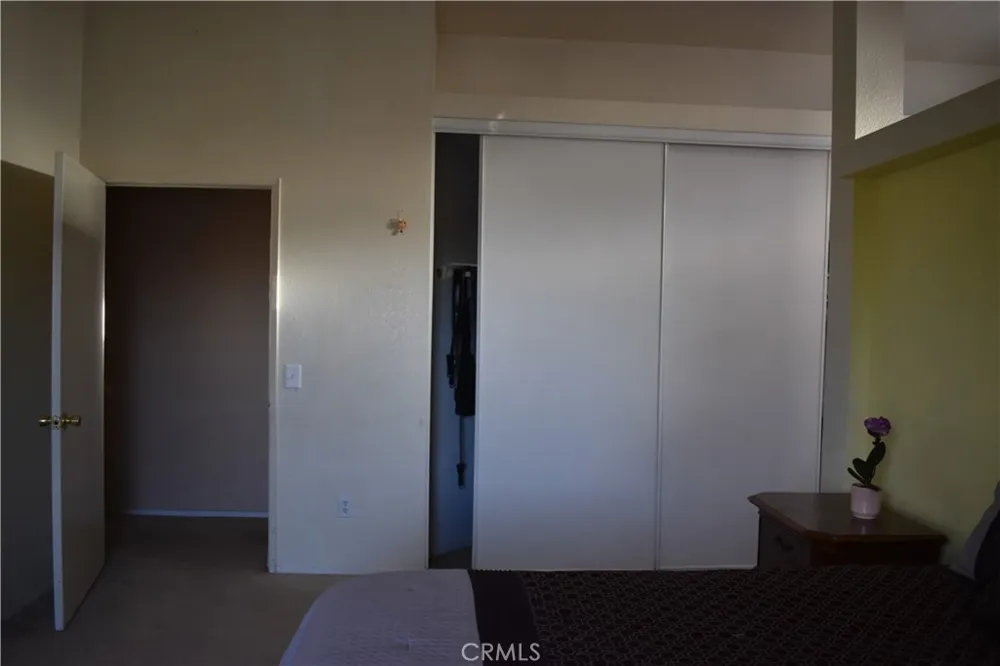 10552 Villa Adelanto, CA 92301