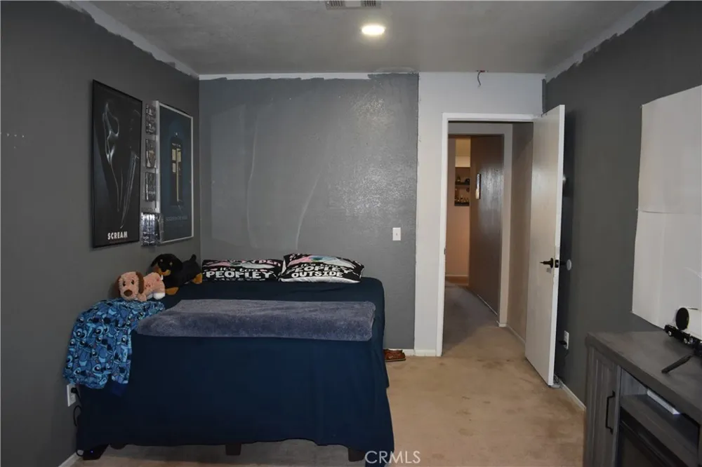 10552 Villa Adelanto, CA 92301