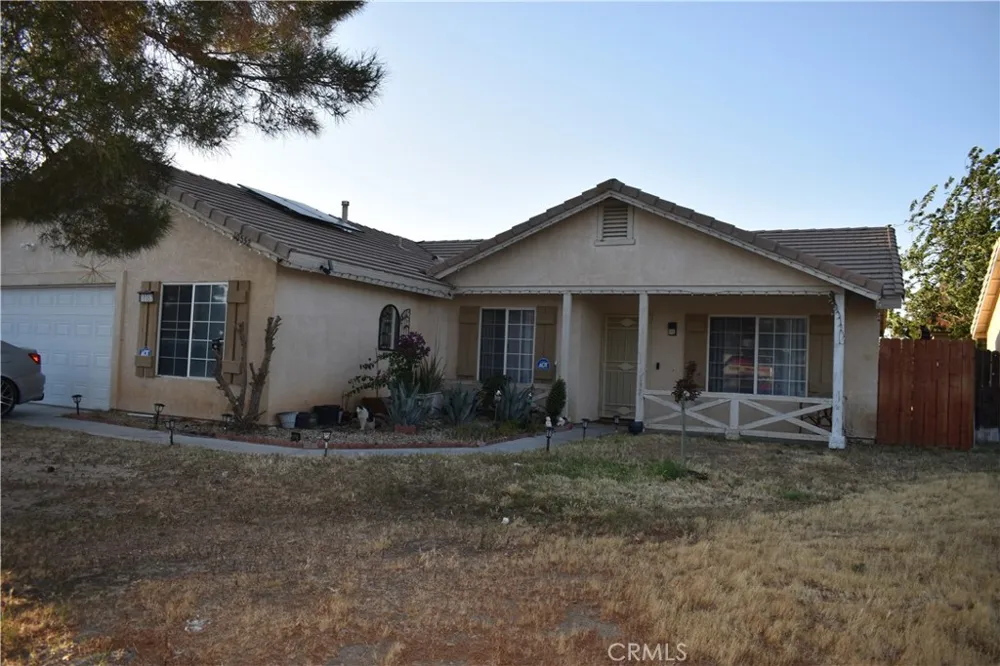 10552 Villa Adelanto, CA 92301