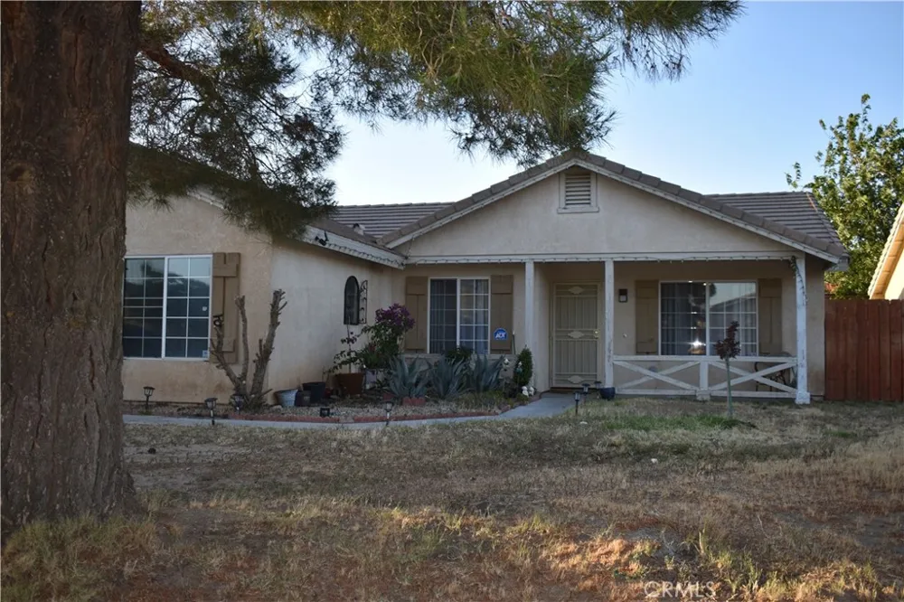 10552 Villa Adelanto, CA 92301