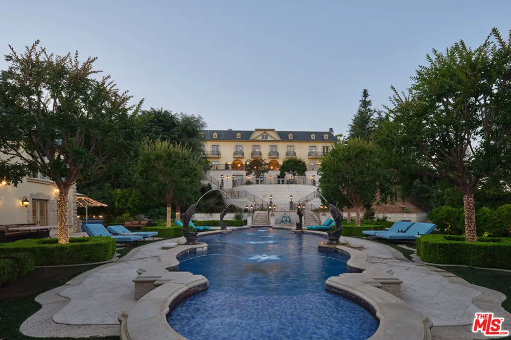 1420 Davies Drive Beverly Hills, CA 90210