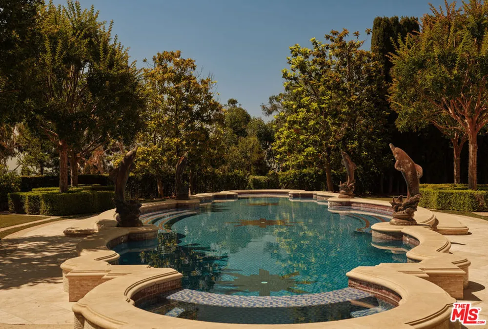 1420 Davies Drive Beverly Hills, CA 90210
