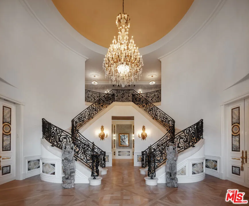 1420 Davies Drive Beverly Hills, CA 90210