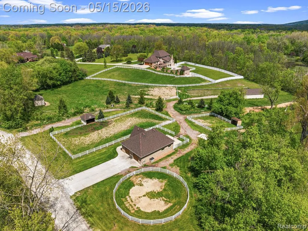 7374 Fox Hill Lane Salem Township, MI 48168