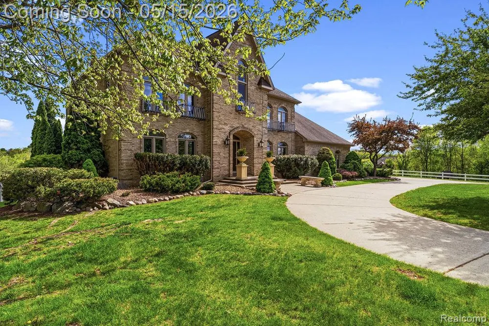 7374 Fox Hill Lane Salem Township, MI 48168
