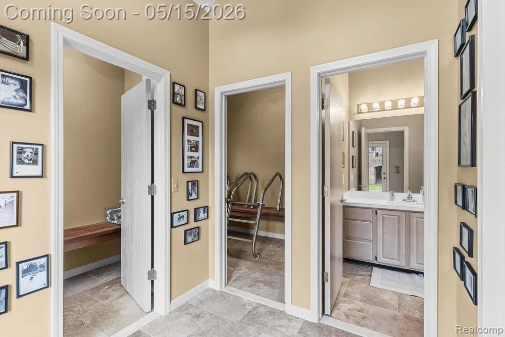 7374 Fox Hill Lane Salem Township, MI 48168