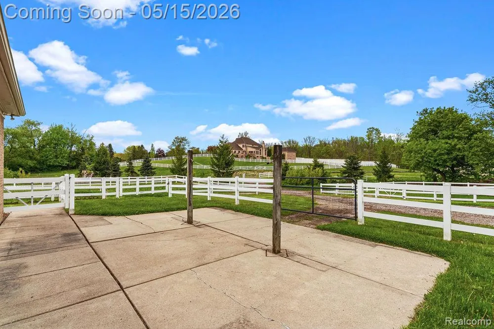 7374 Fox Hill Lane Salem Township, MI 48168