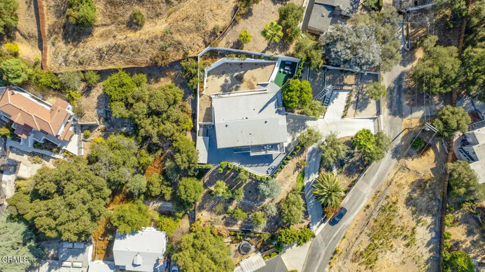10272 Willow Springs Lane Sunland, CA 91040
