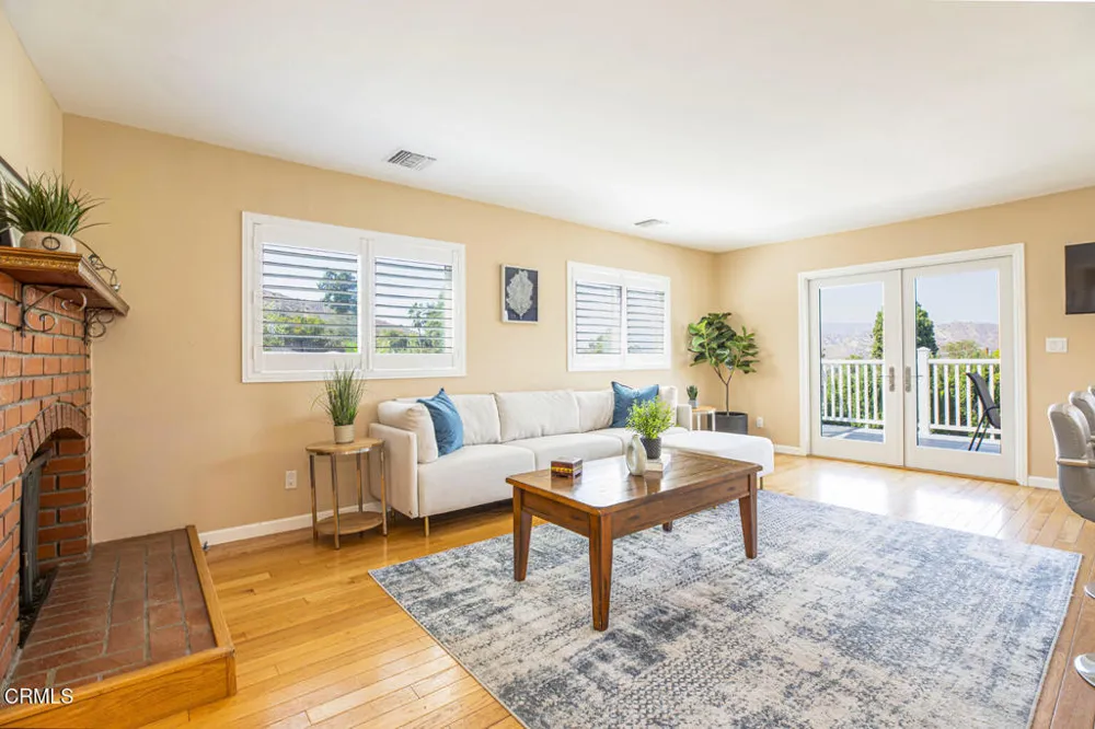 10272 Willow Springs Lane Sunland, CA 91040