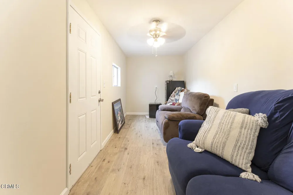 10272 Willow Springs Lane Sunland, CA 91040