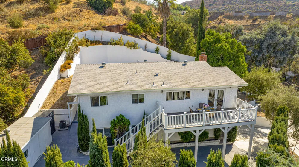 10272 Willow Springs Lane Sunland, CA 91040