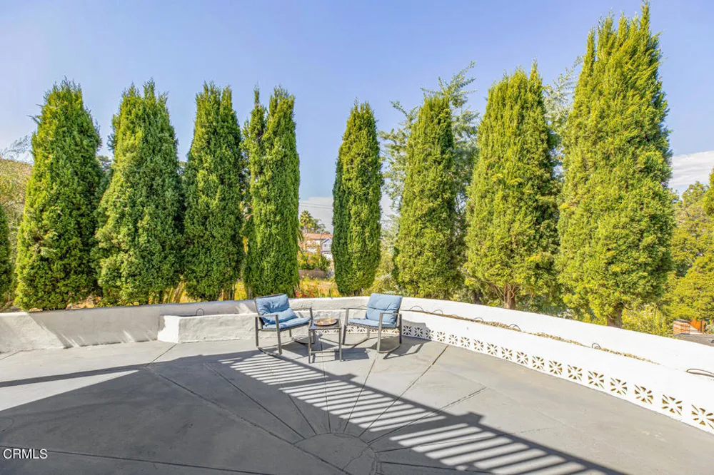 10272 Willow Springs Lane Sunland, CA 91040