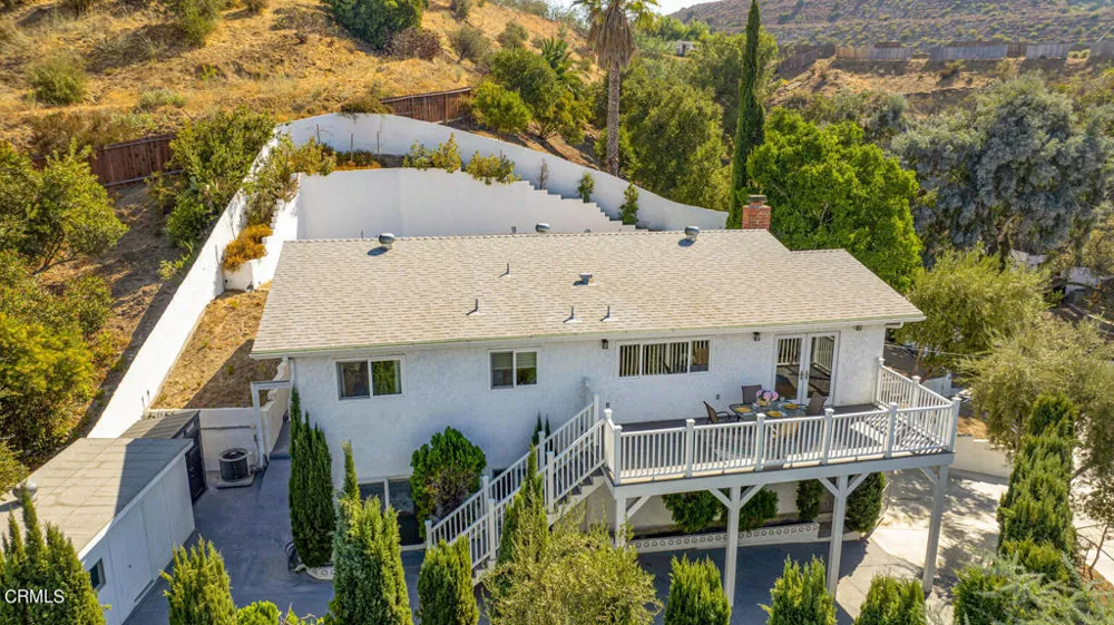 10272 Willow Springs Lane Sunland, CA 91040