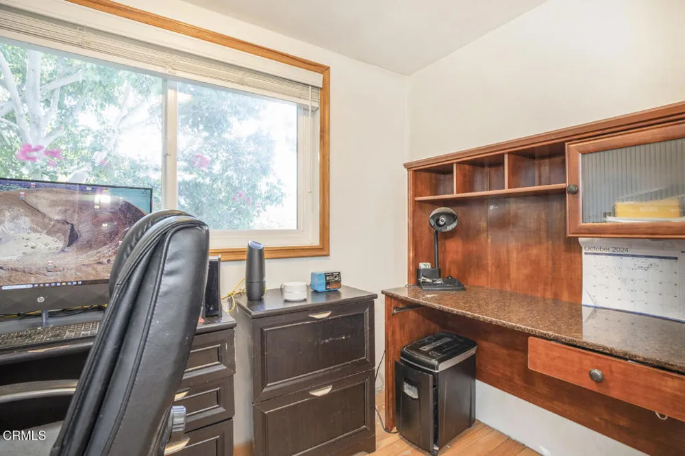 10272 Willow Springs Lane Sunland, CA 91040