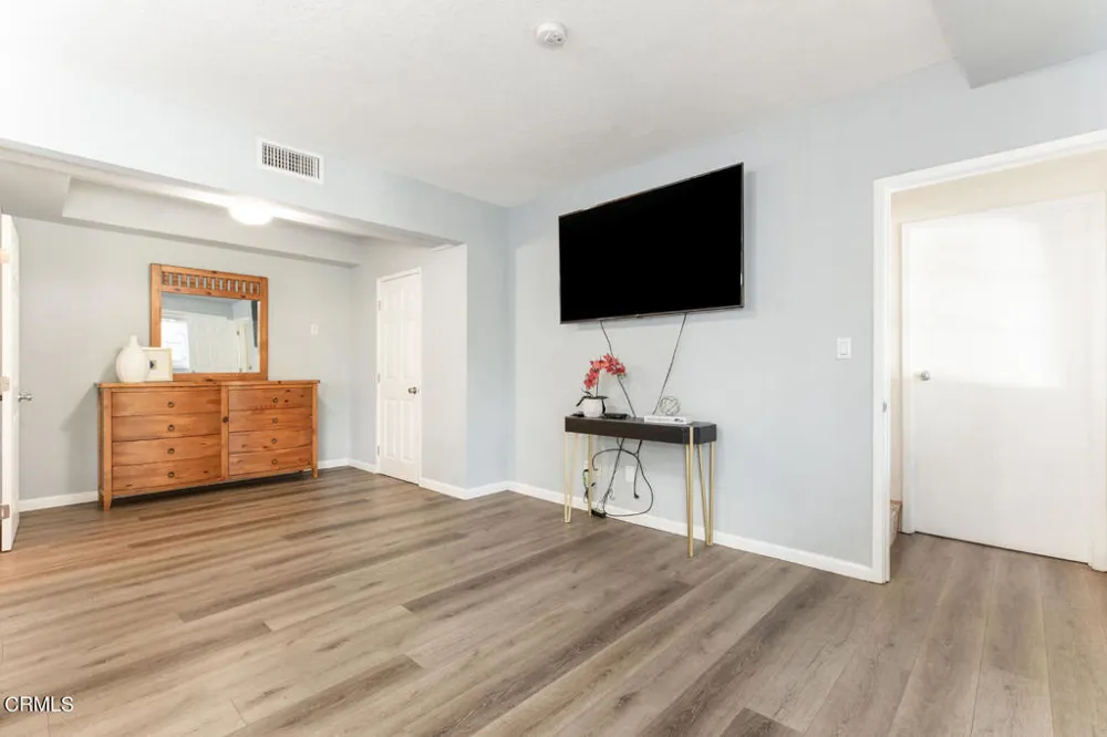 10272 Willow Springs Lane Sunland, CA 91040