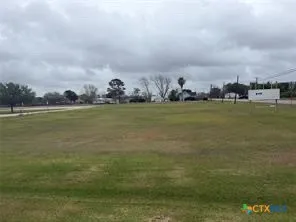 11 3rd Street Midfield, TX 77458