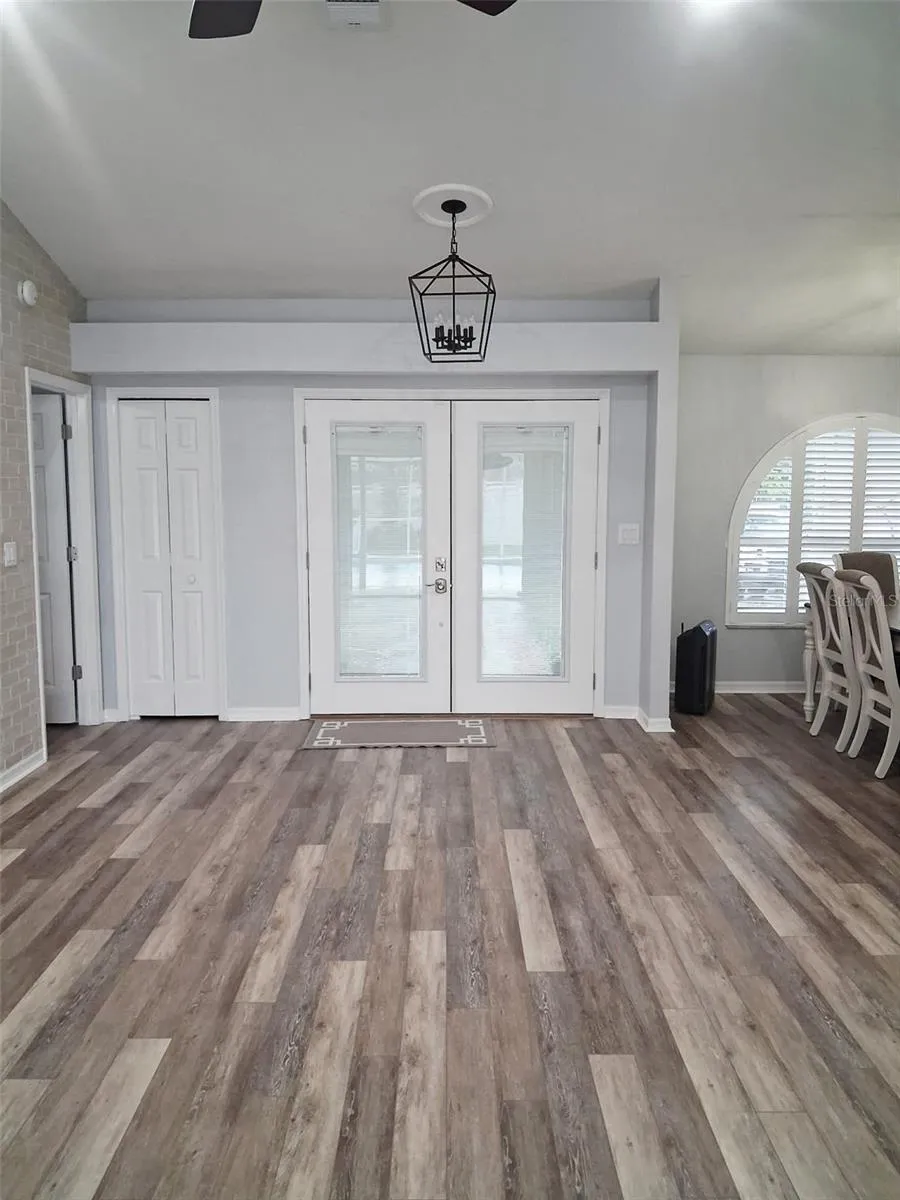 5358 MONTSERRAT DRIVE Lakeland, FL 33812