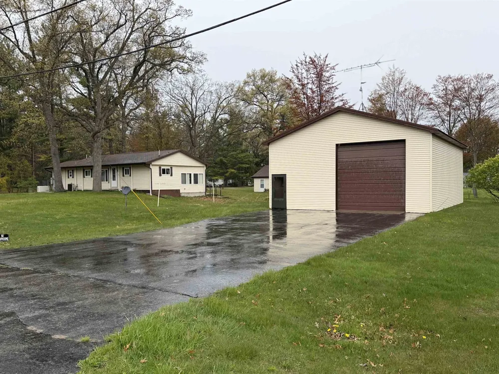 4866 Mikes Drive Caseville Township, MI 48725