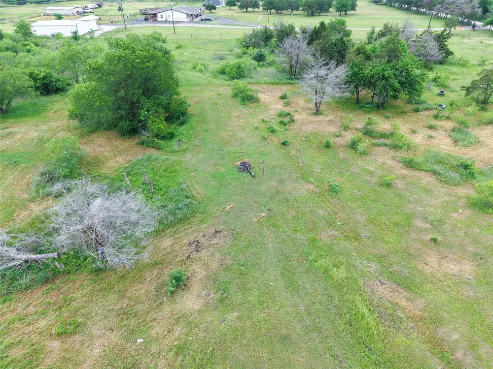 2010 Skyfall Way Wortham, TX 76693