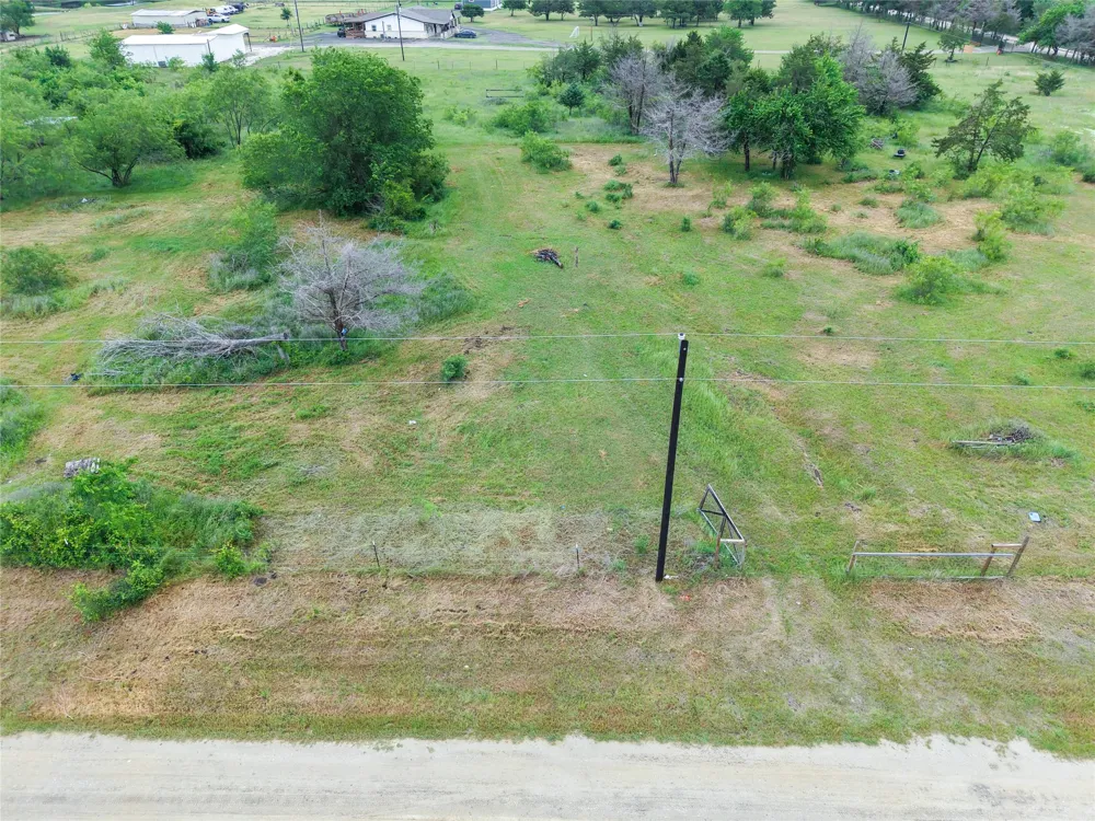2010 Skyfall Way Wortham, TX 76693