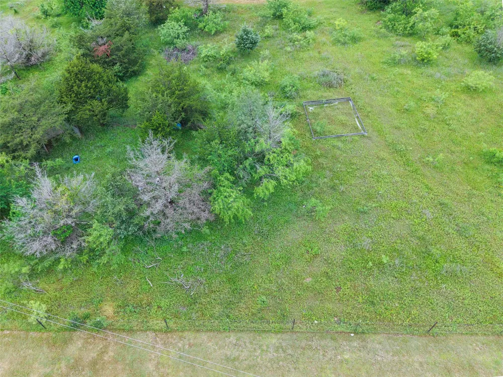 2010 Skyfall Way Wortham, TX 76693