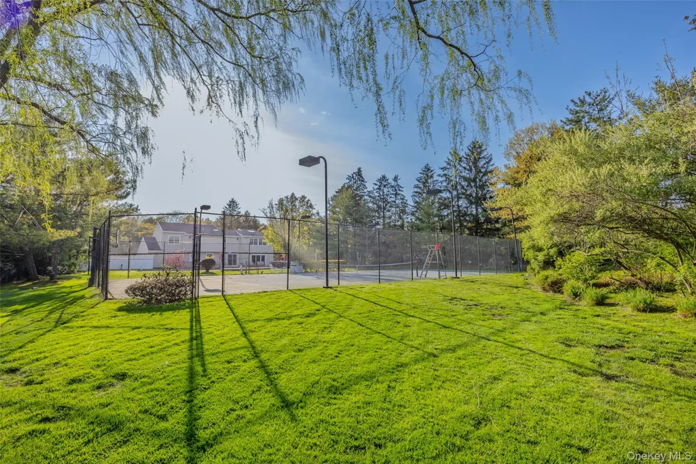 16 Cabriolet Lane Melville, NY 11747