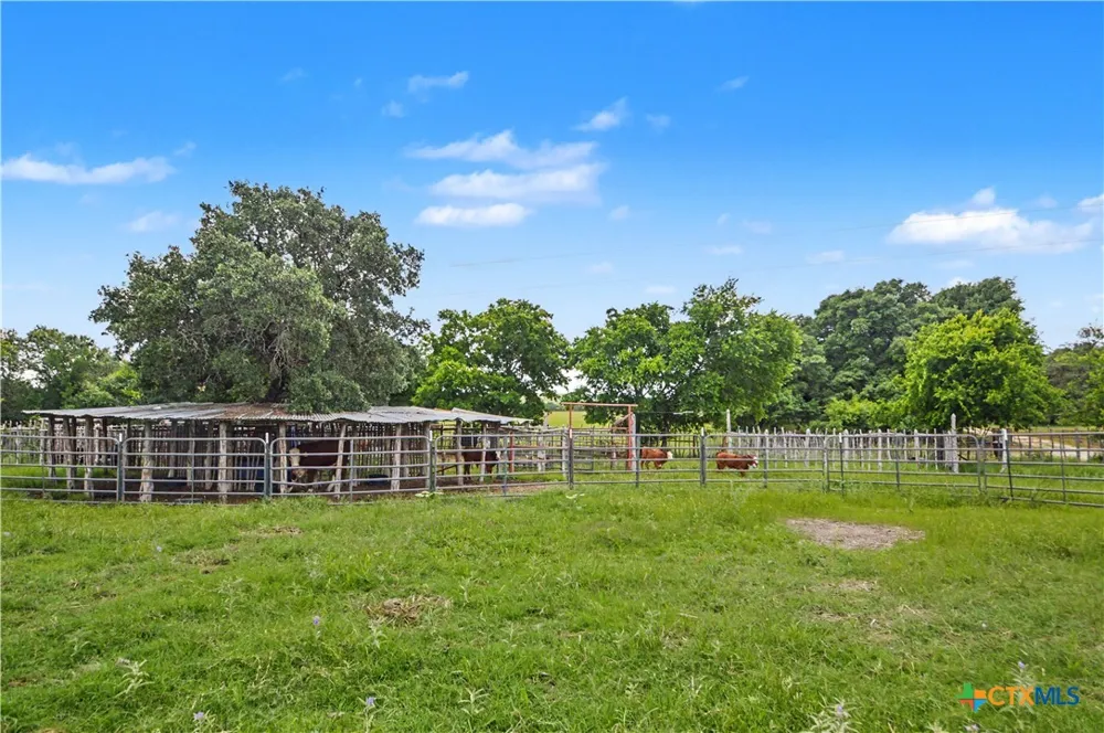 179 E County Road 318 Goldthwaite, TX 76844