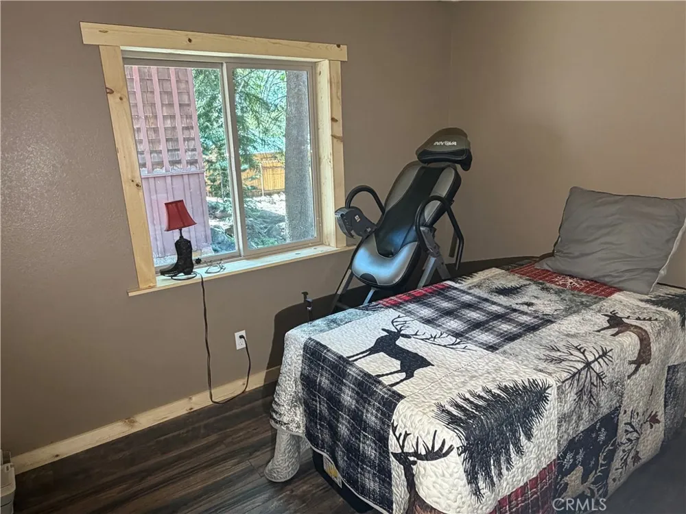 5975 Pine Avenue Angelus Oaks, CA 92305