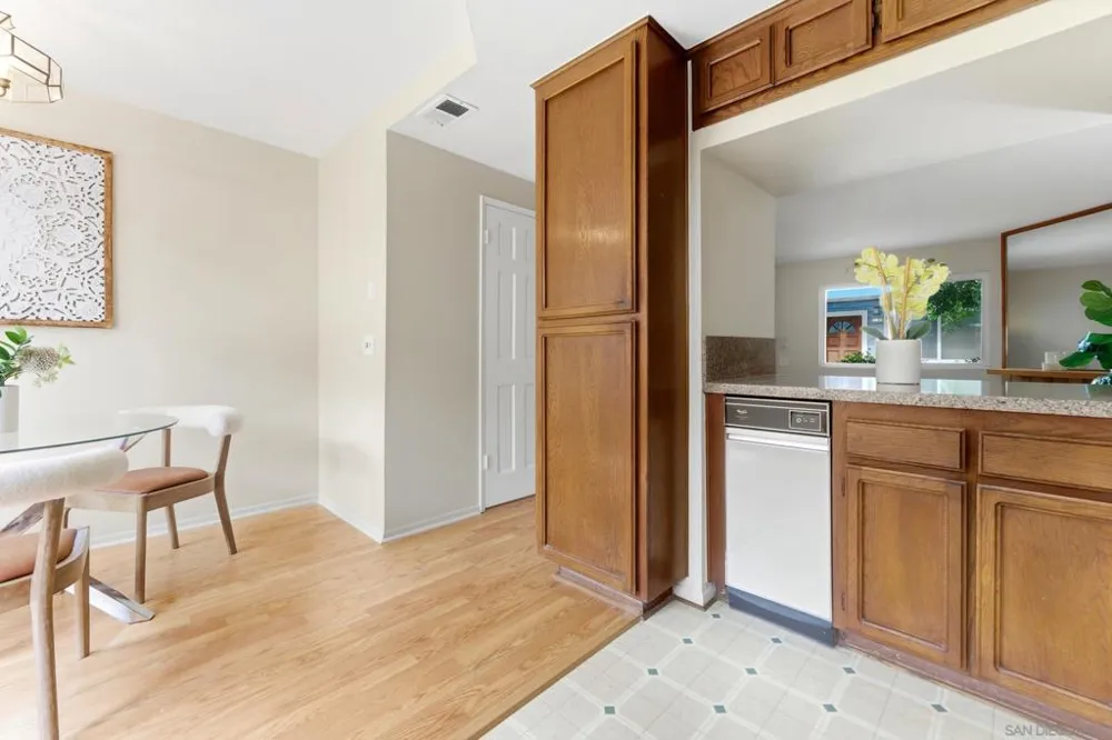 1442 Essex #4 San Diego, CA 92103