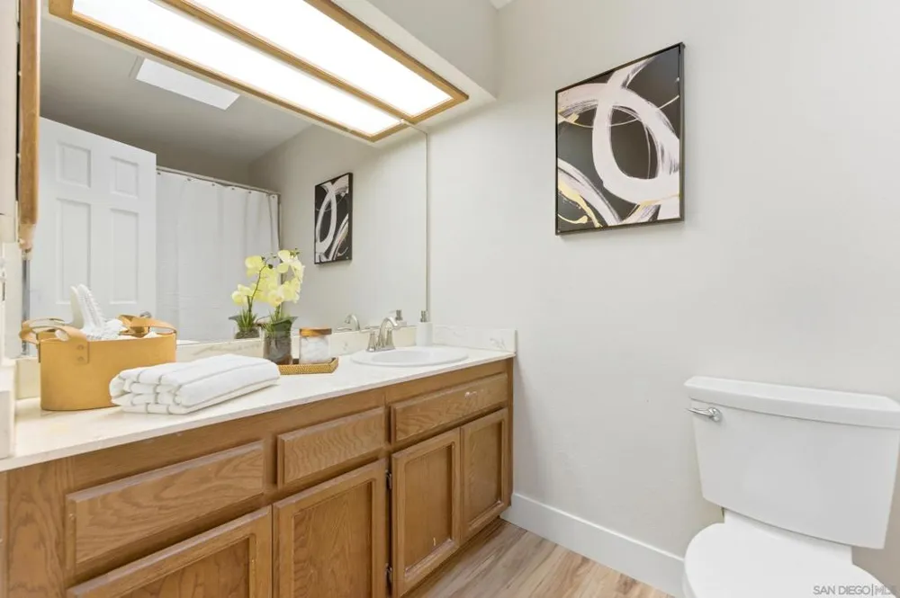 1442 Essex #4 San Diego, CA 92103