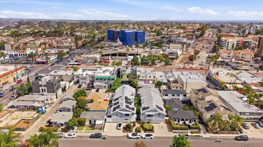 1442 Essex #4 San Diego, CA 92103