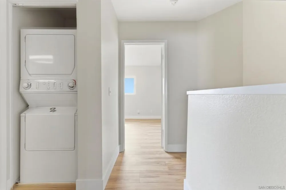 1442 Essex #4 San Diego, CA 92103