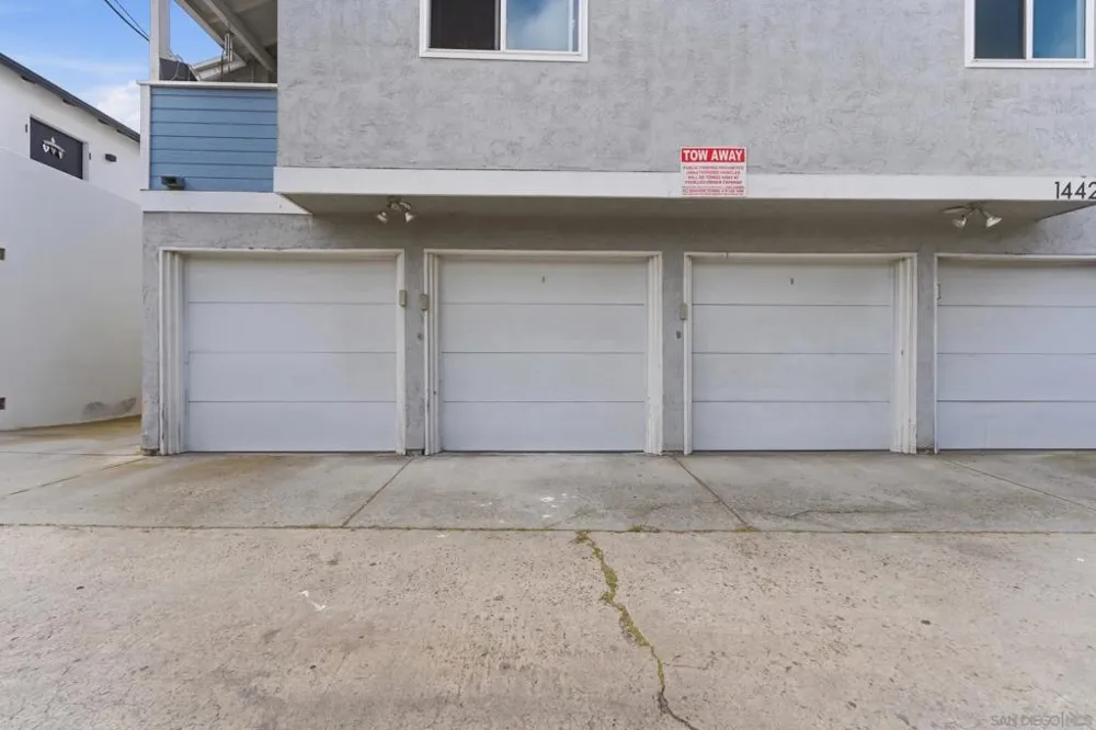 1442 Essex #4 San Diego, CA 92103