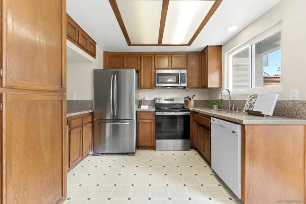 1442 Essex #4 San Diego, CA 92103
