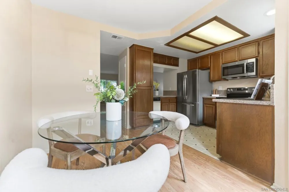 1442 Essex #4 San Diego, CA 92103