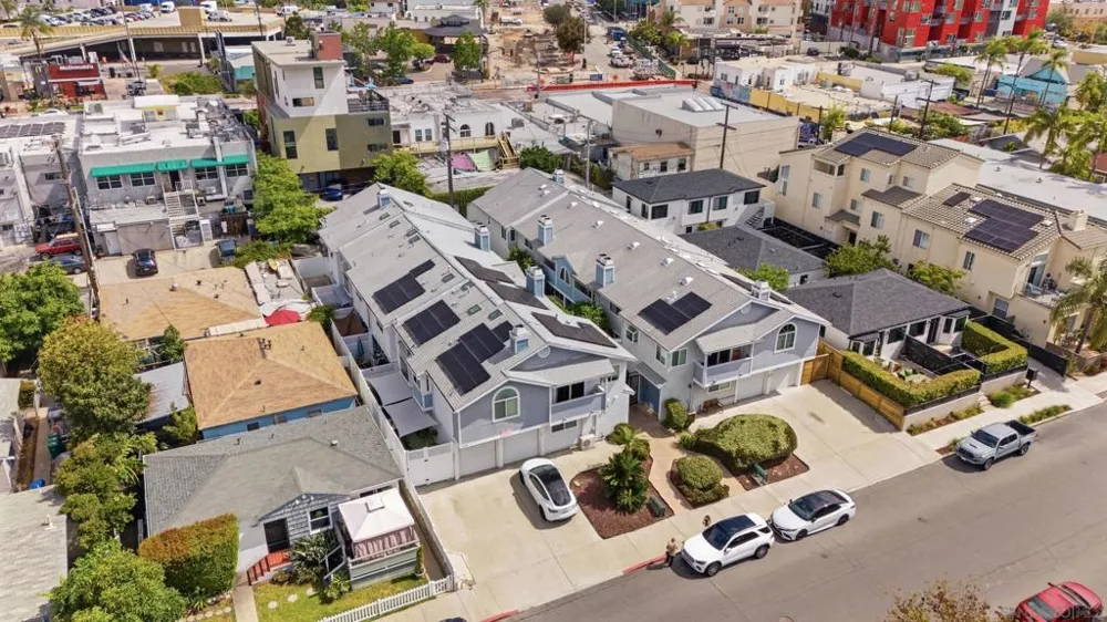 1442 Essex #4 San Diego, CA 92103