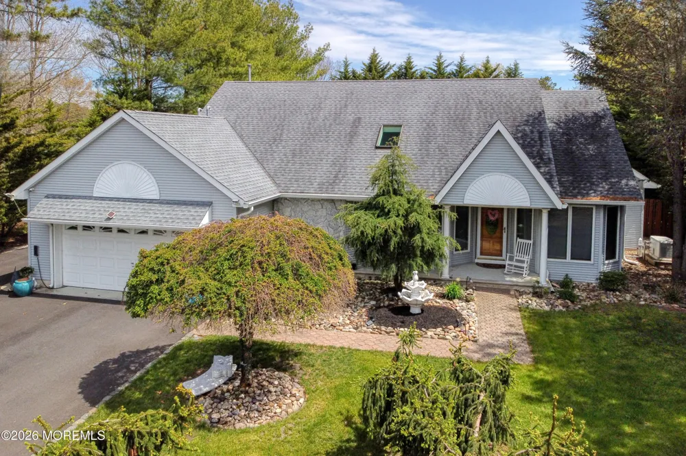 713 Western Boulevard Lanoka Harbor, NJ 08734