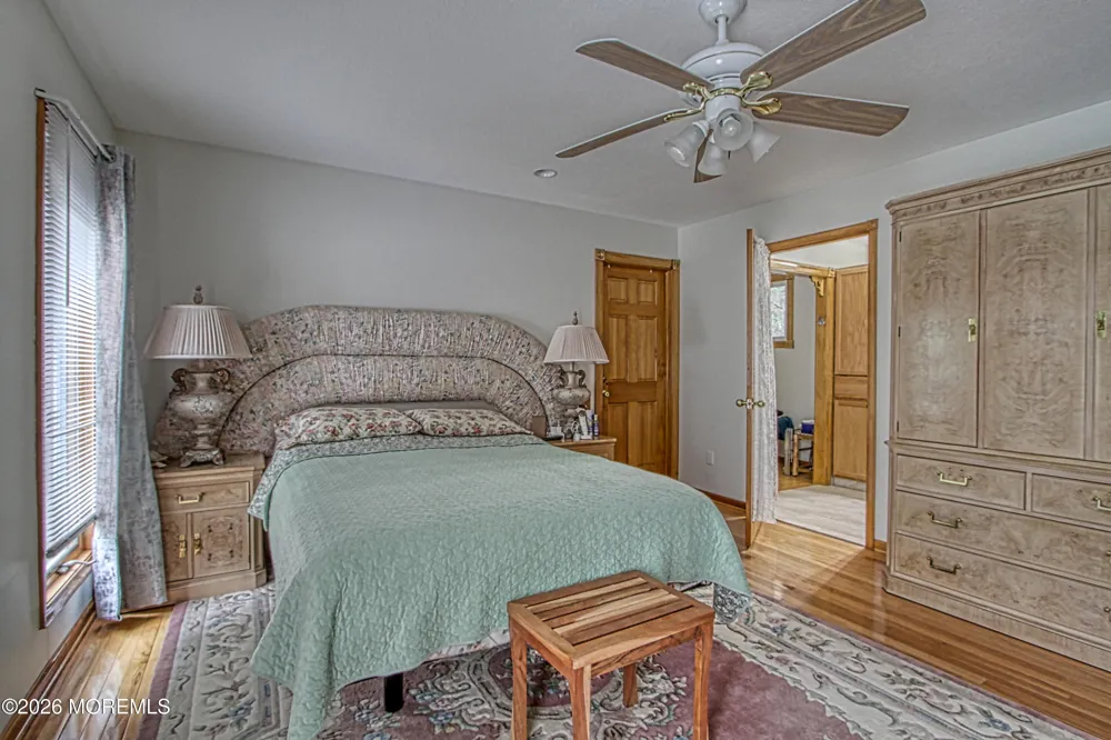 713 Western Boulevard Lanoka Harbor, NJ 08734