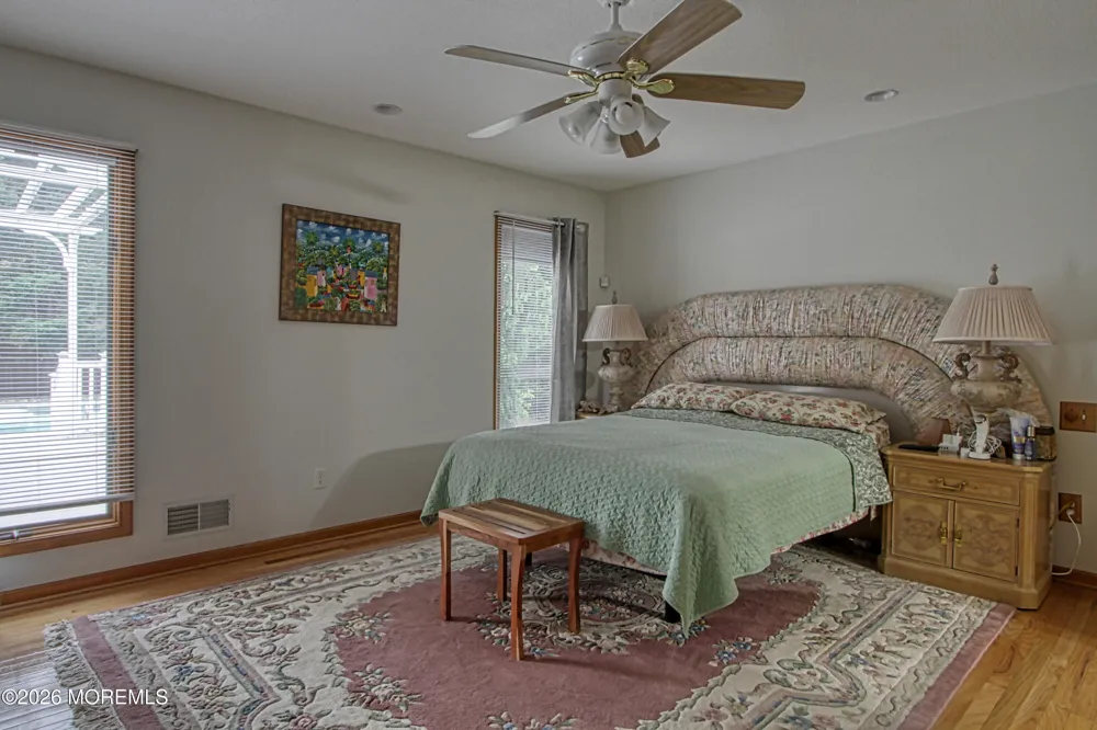 713 Western Boulevard Lanoka Harbor, NJ 08734