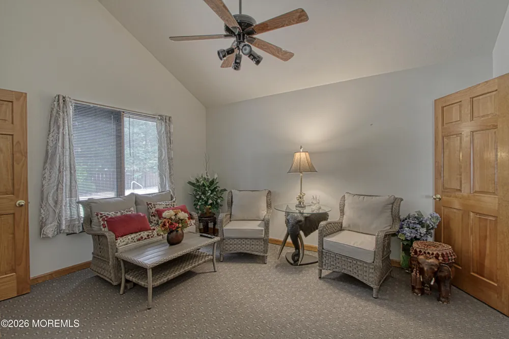 713 Western Boulevard Lanoka Harbor, NJ 08734