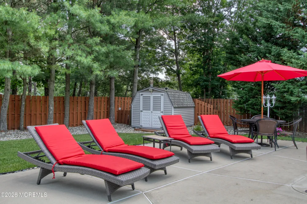 713 Western Boulevard Lanoka Harbor, NJ 08734