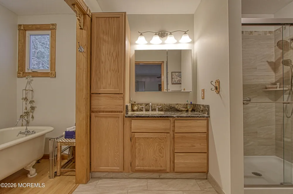 713 Western Boulevard Lanoka Harbor, NJ 08734