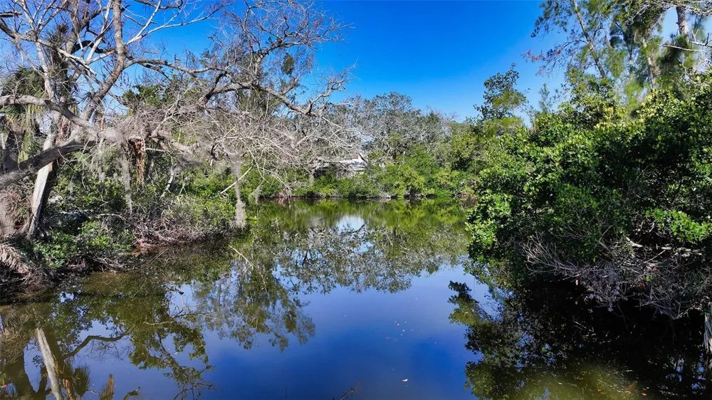 7340 PINE NEEDLE ROAD Sarasota, FL 34242