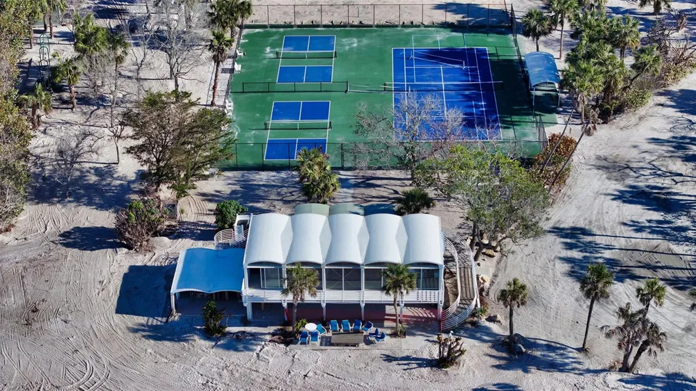 7340 PINE NEEDLE ROAD Sarasota, FL 34242