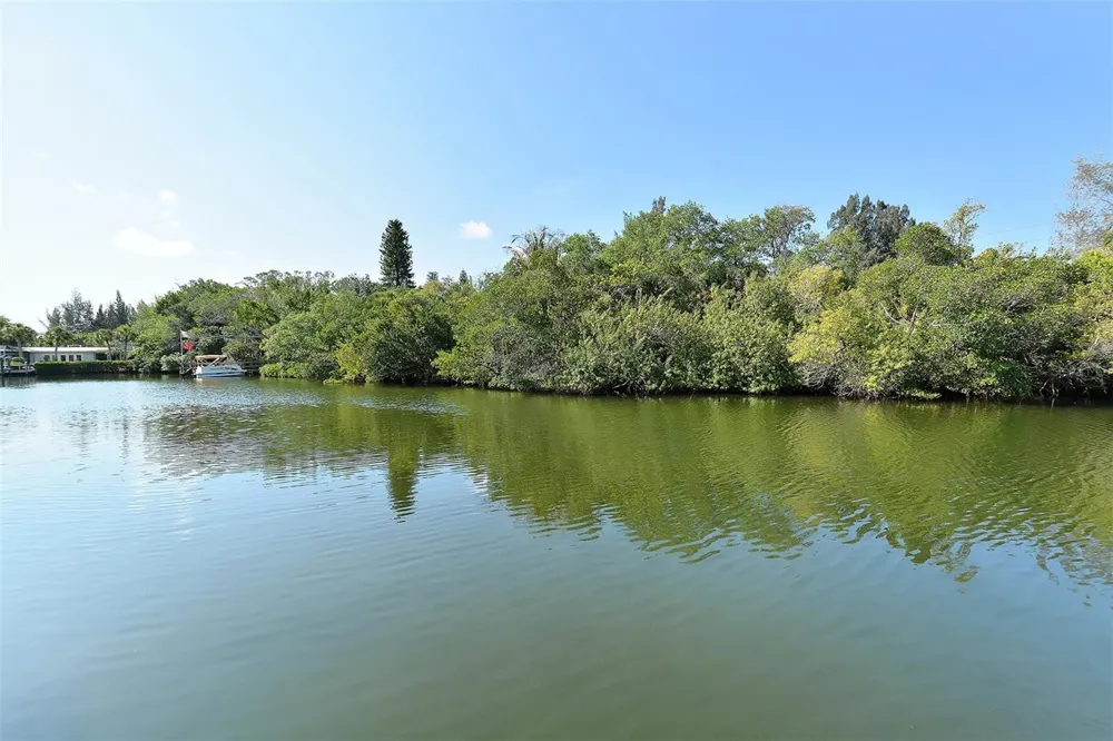 7340 PINE NEEDLE ROAD Sarasota, FL 34242