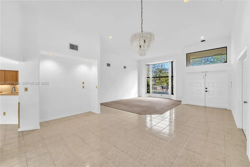 10330 SW 58th Ct Pinecrest, FL 33156